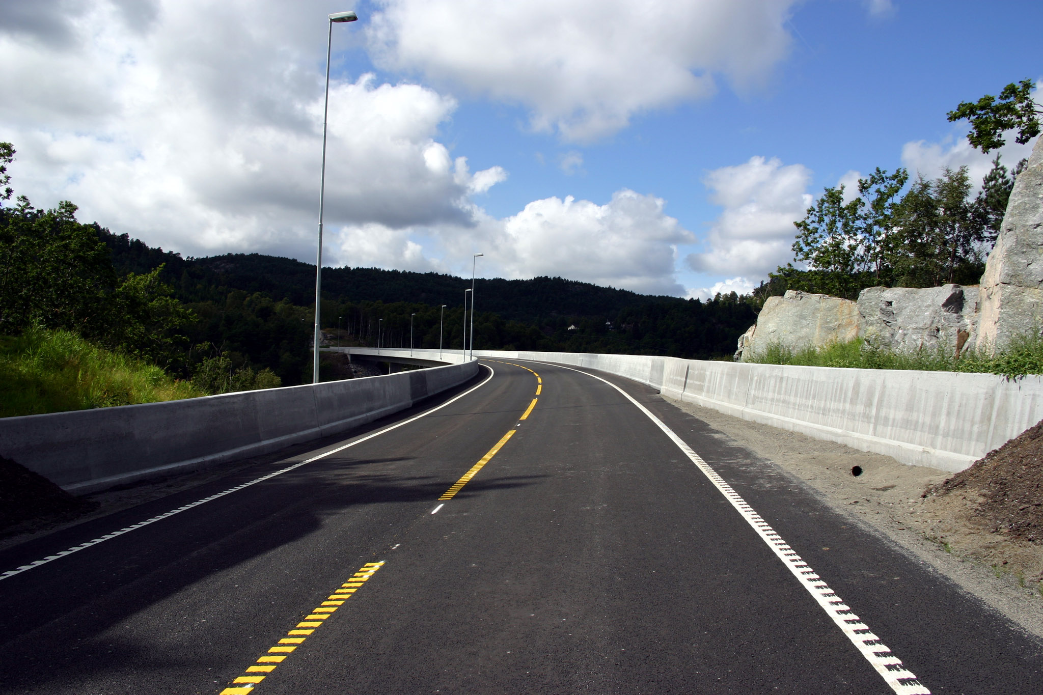 Birkeland bru fra øst